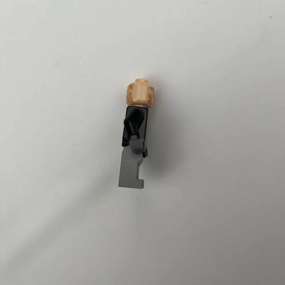 Lego Star Wars Anakin Skywalker Transformation Process (Burnt) minifigure sw082